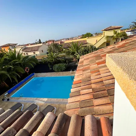 Velas Вилла Коральео